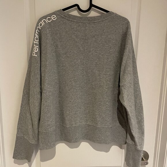 Calvin Klein sweatshirt - Picture 2 of 2